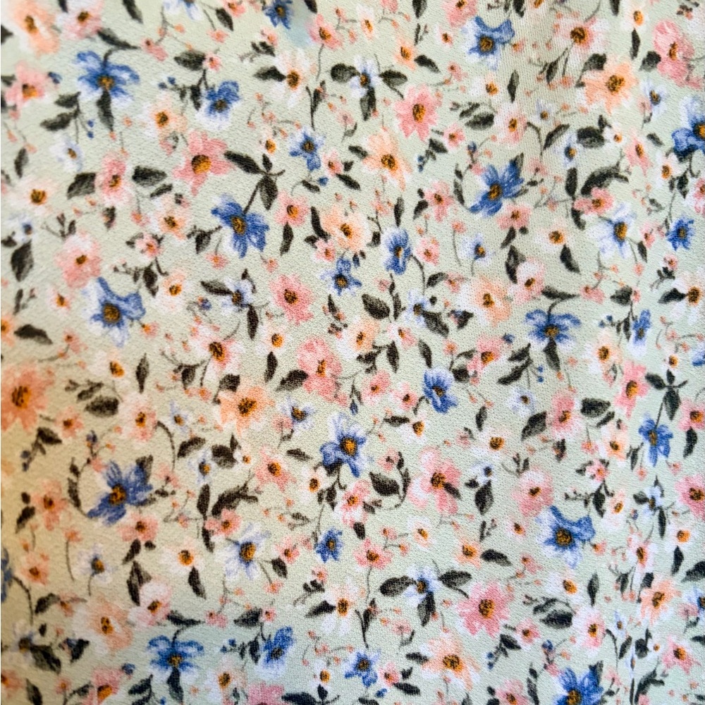 Iris Floral Form Fitting Mini Dress — Size L - Picture 5 of 5